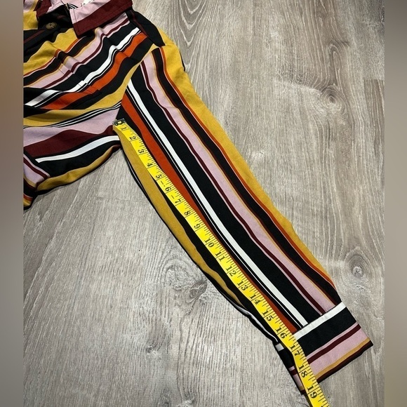 LIVE 4 Truth - Women’s Colorful Striped Collared Long Sleeve Crop Top - Picture 10 of 10